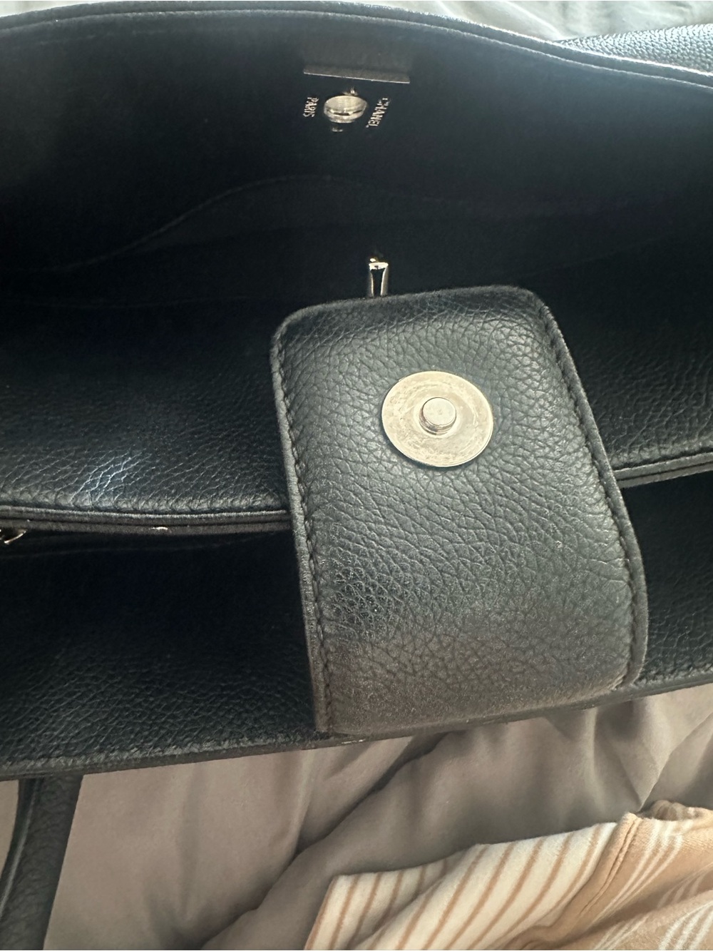 CHANEL executive cerf tote with silver hardware - Picture 7 of 8
